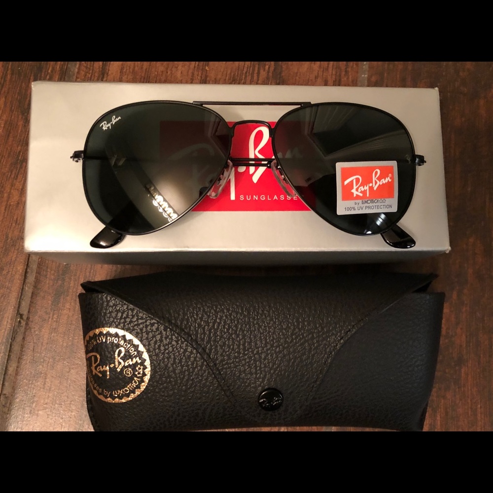 Ray Ban black Aviators